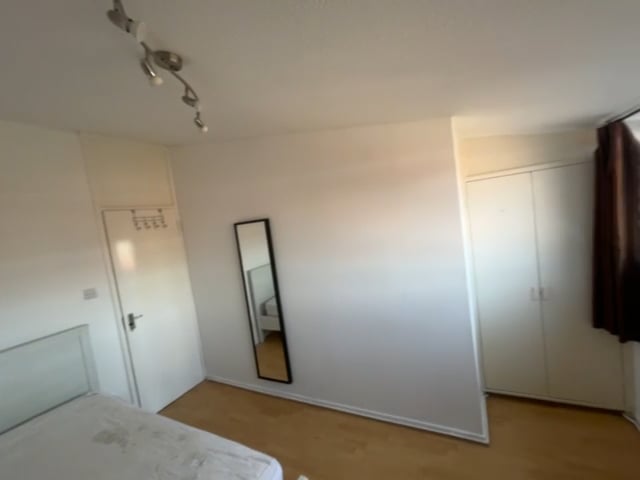  DoubleBedroom Zone 2, near station, All Inclusive Main Photo