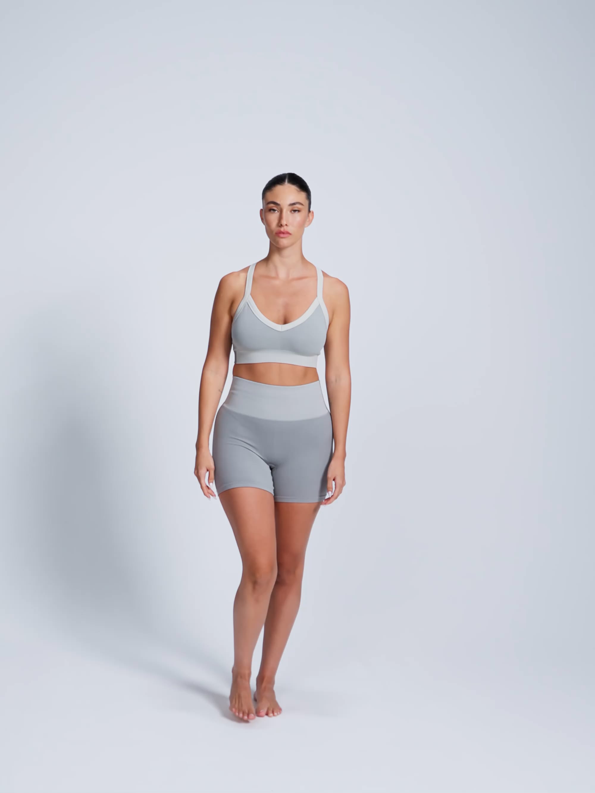 חזיית ספורט Longline סימלס