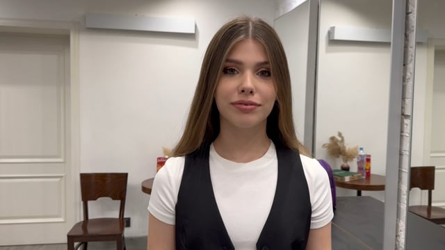 Кадр видео: Впечатления от визажа