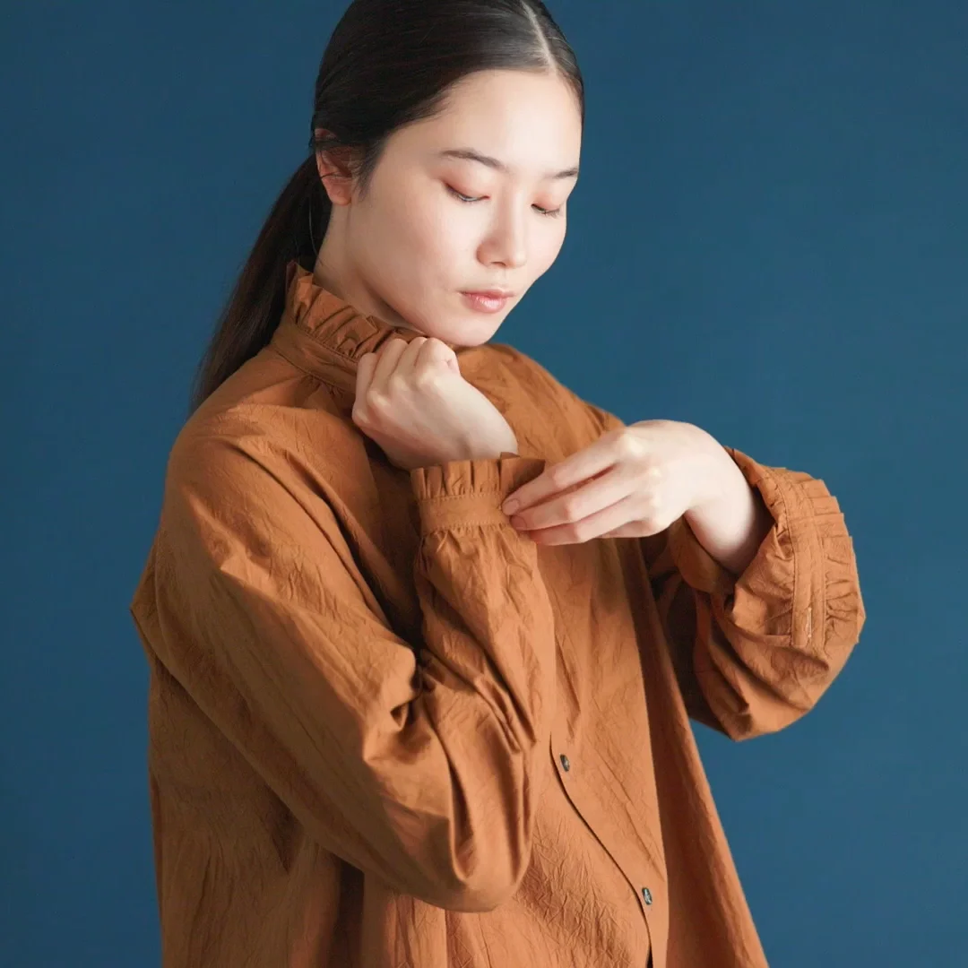 Pleated Collar & Cuff Shirt_High Count Crushed Cotton - Honnete