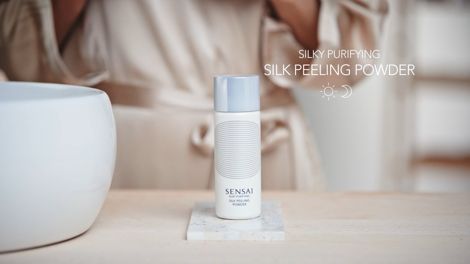 SENSAI - Silky Purifying Silk Peeling Powder