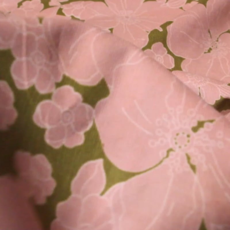Vidéo: Velours côtelé babycord - Floral rose et kaki