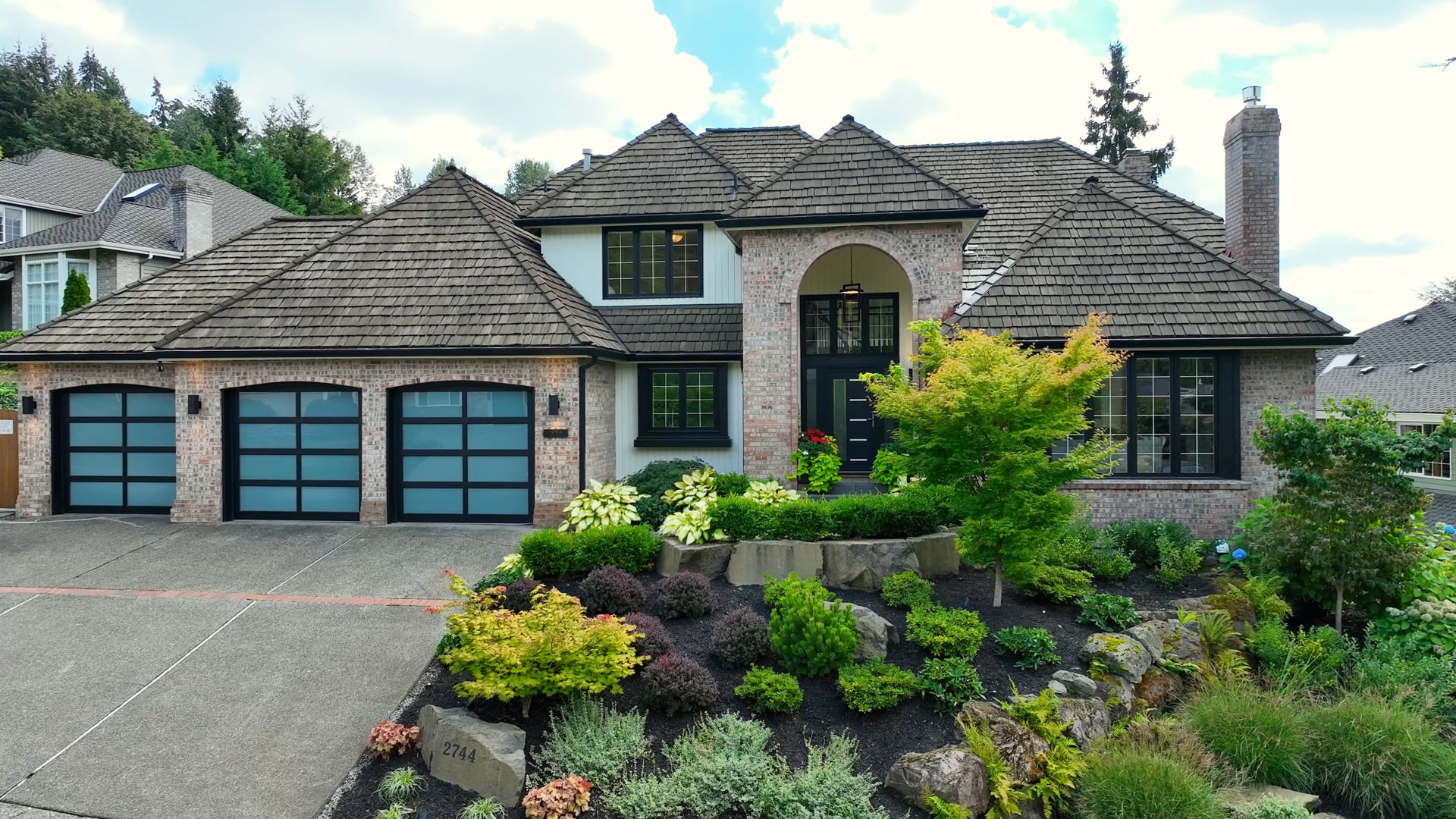 2744 142nd Pl NE, Listing by Julia & Mark Krill