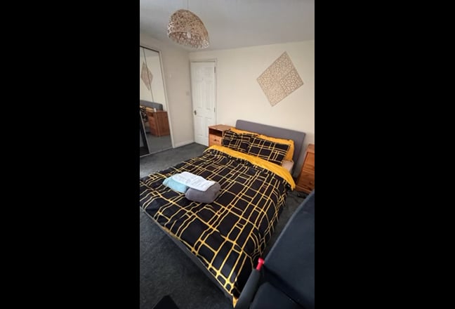 Stunning Ensuite Double Room in heart of Glasgow Main Photo