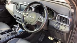 KIA SORENTO 2019 (19)