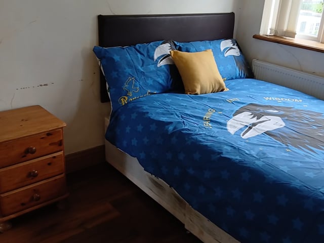 Spacious double room in B30 Main Photo