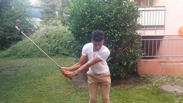 Play swing video