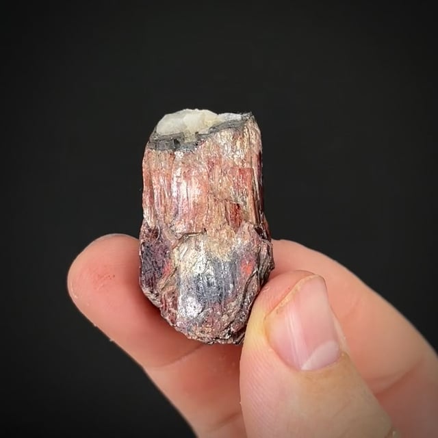 Tantalite-(Mn)