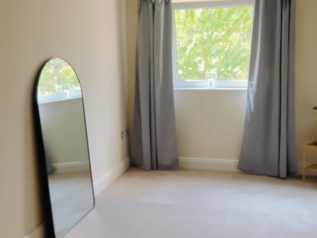 Double room with En-suite - Riverside Wandsworth  Main Photo