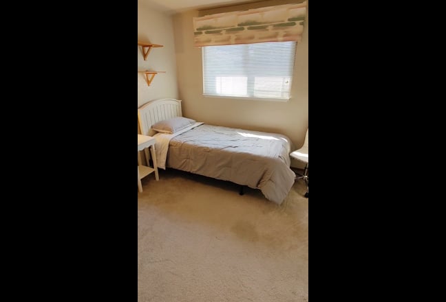 Room rental in 🏡 Cozy & Fully Furnished Room with Main Photo