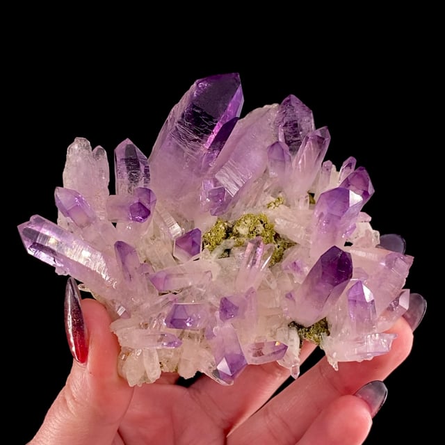 Quartz var: Amethyst (superb classic material)