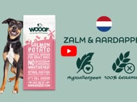 WOOOF Zalm &amp;amp; Aardappel Hondenvoer is een complete en natuurlijk geperste hondenbrok voor alle volwassen honden, zowel groot als klein. De brok is 100% graanvrij&amp;hellip;