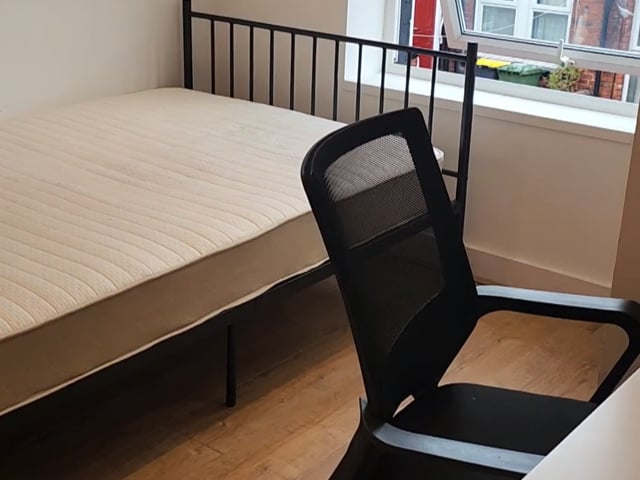 New Cheap room share in Headingley Main Photo