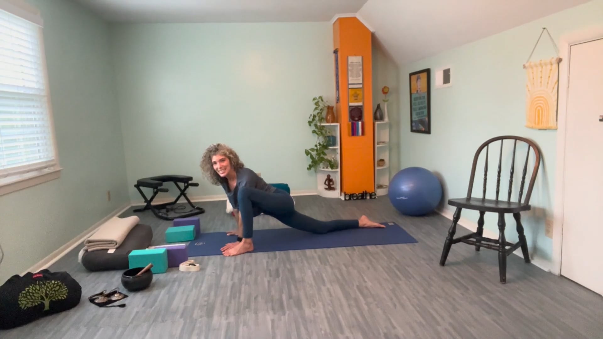 YogaHour-101: Swifts