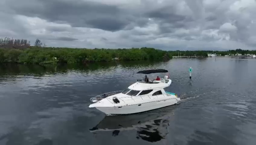 https://i.vimeocdn.com/video/1930425505-aad708bd8919836b6695ac58d1cf05e270881e1c67079189d1834e096396744d-d