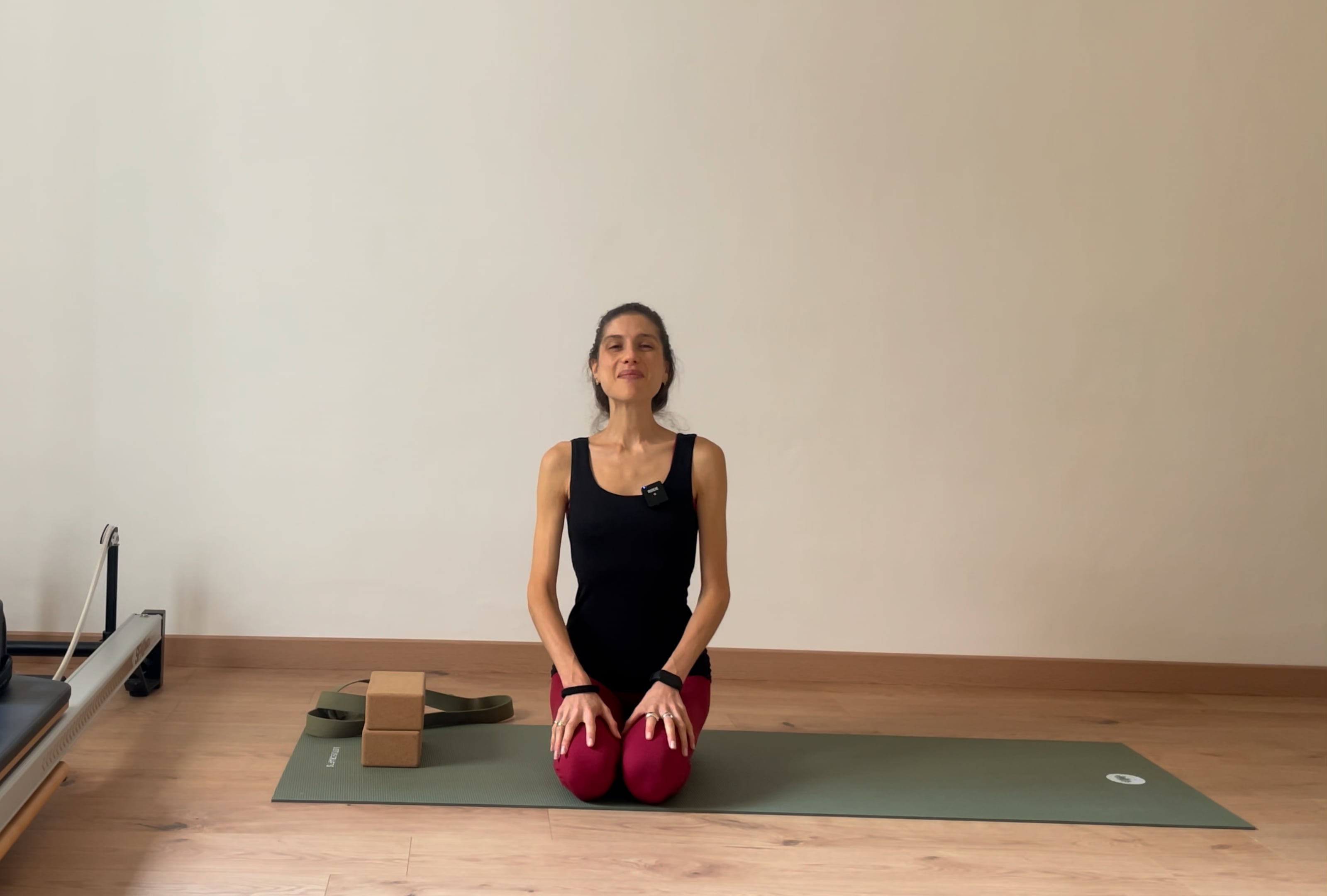 10 MIN Stretching Flow for Hamstrings and Hip Flexibility