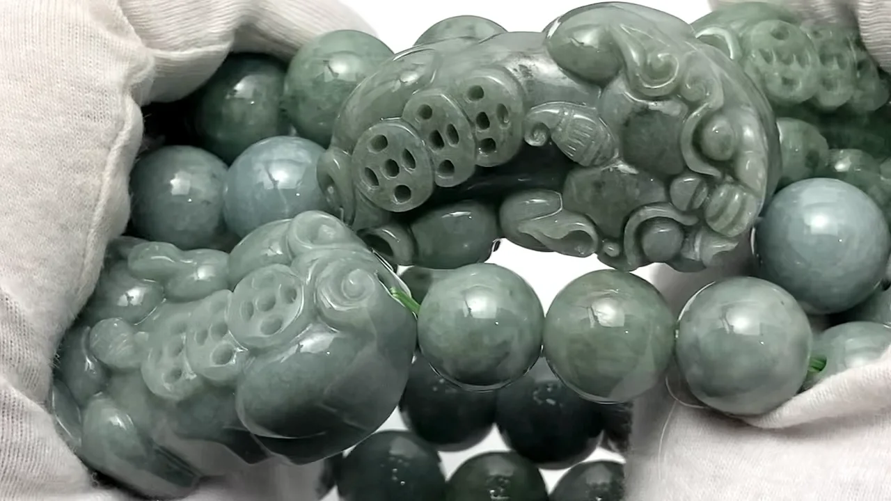 高級天然石超大本翡翠ヒキュウ貔貅手彫り大玉約13mmブレスレット 高級天然石超大本翡翠ヒキュウ貔貅手彫り大玉約13mmブレスレット
