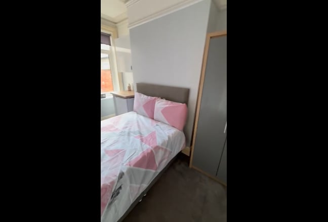 New Decorated Double Room with Fridge Main Photo