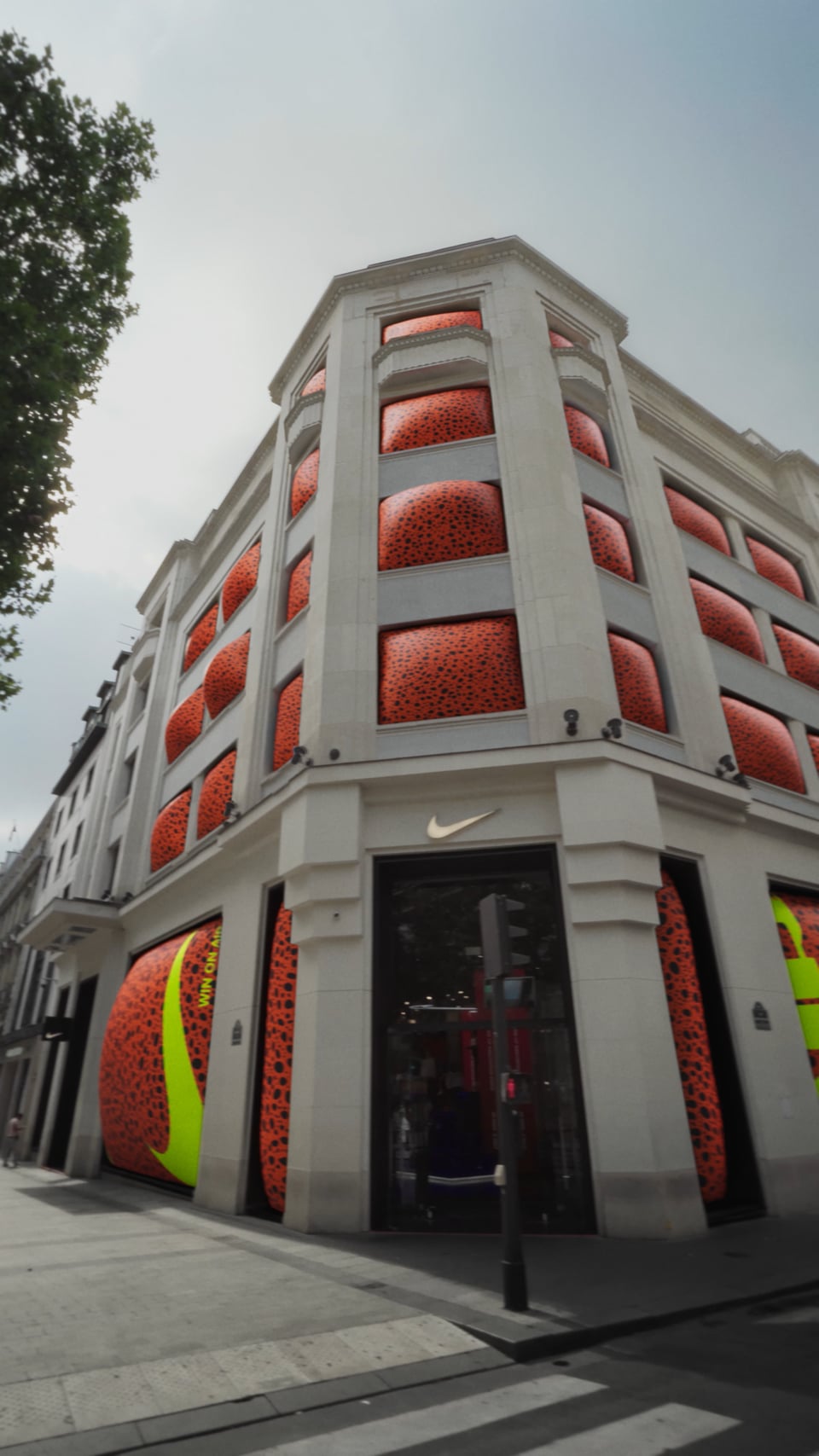 NIKE — ELECTRIC PACK, Offline & Grading by Soleil Sea Studio