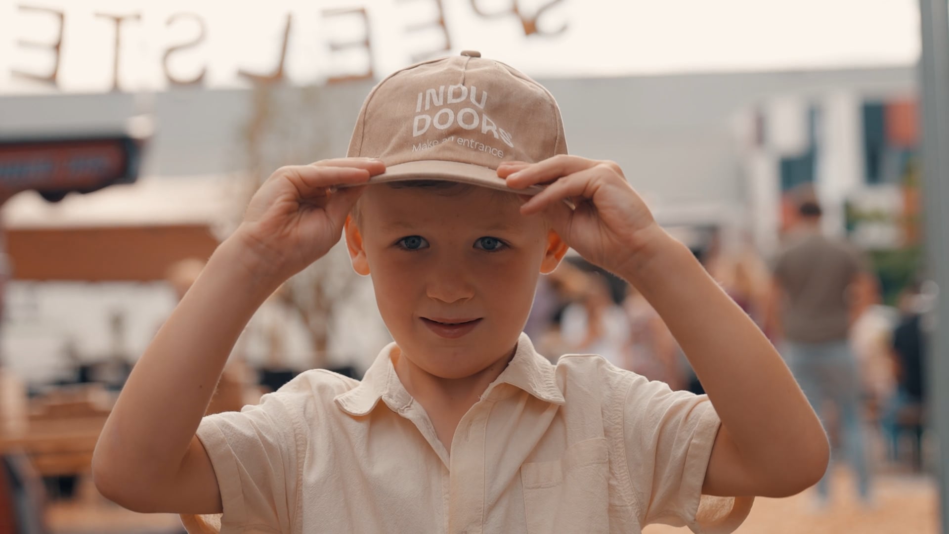 Opening showroom Indu Doors