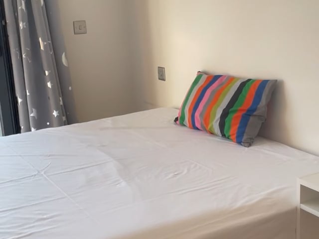 Immaculate Modern Double room with balcony Main Photo