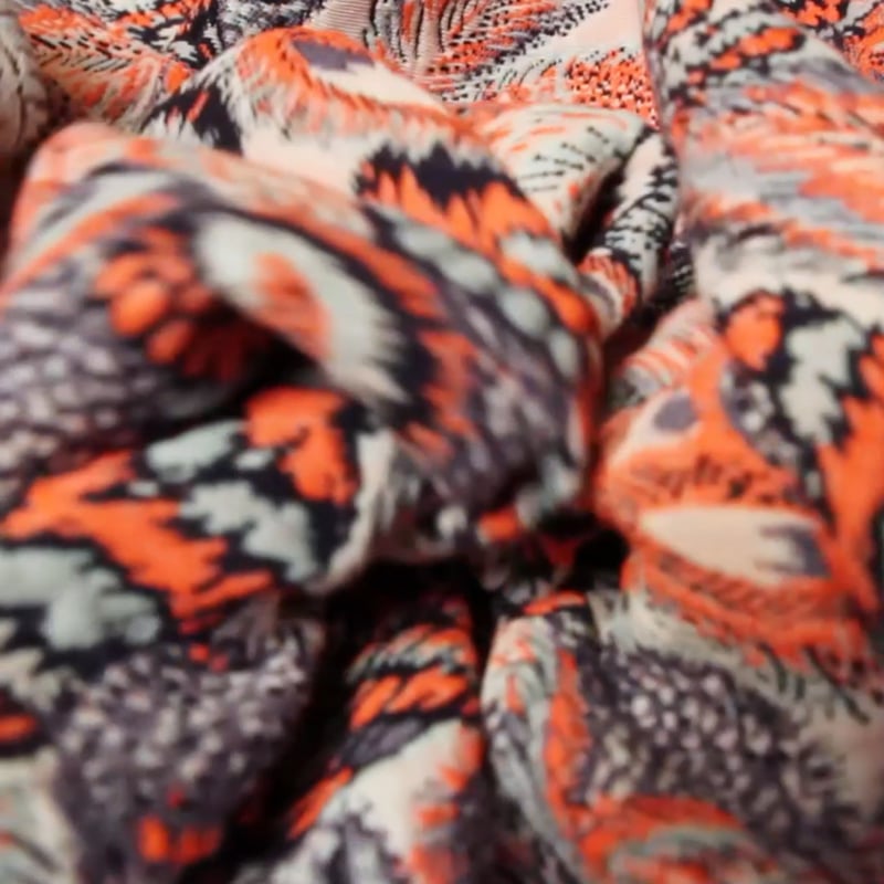 Vidéo: Jacquard - Feuille orange & violet