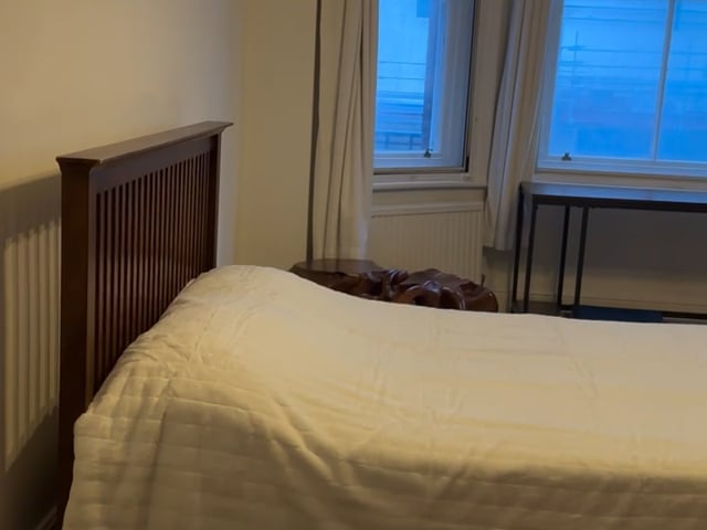 Large room available from 17/09/24 Main Photo