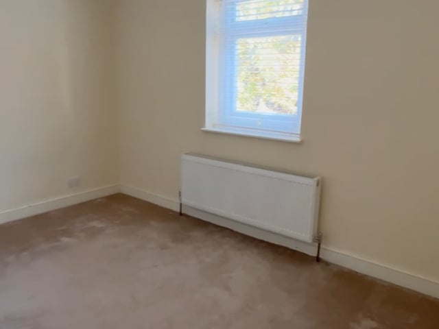 Large room for rent  Main Photo