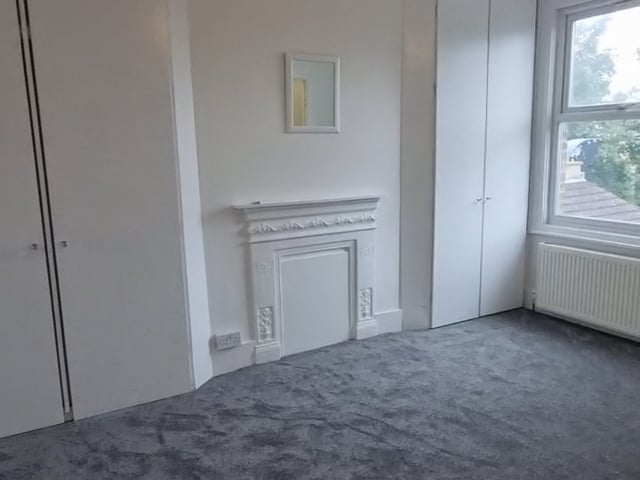 1 bedroom flat on 2nd floor Main Photo