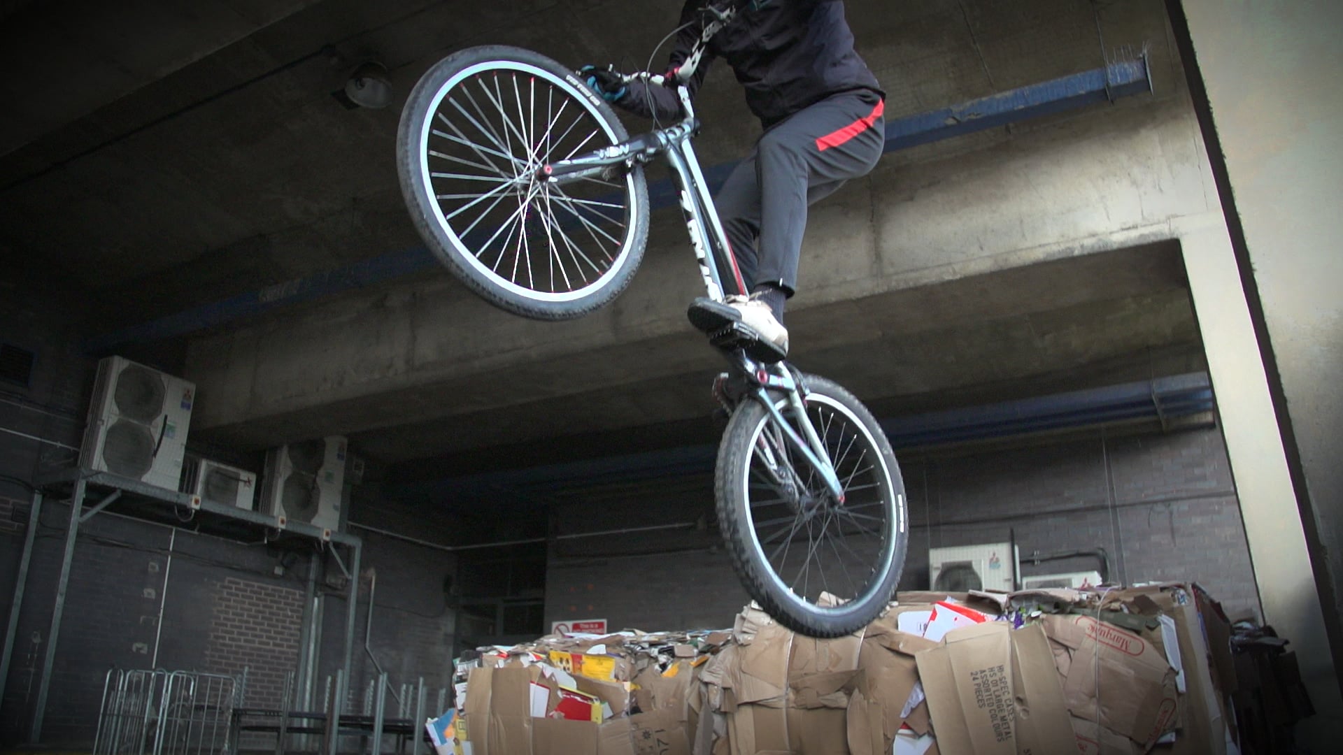 Jack Carthy - Urban Rider