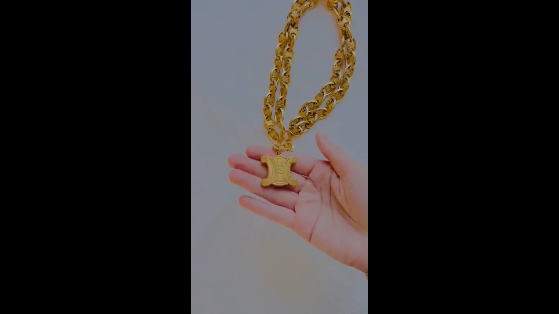Celine Vintage Unisex Triumph Pendant Iconic Logo Chain Interlock Belt Necklace Céline Vintage Arch de Triomphe Chain Belt with Iconic  main image 3