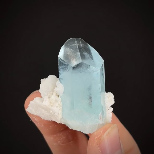 Beryl var. Aquamarine with Albite