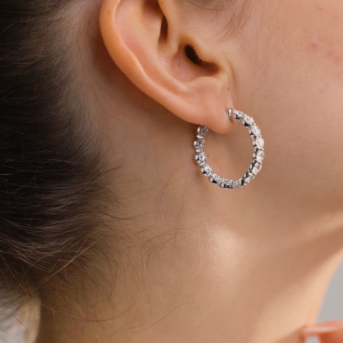 product video 2 for 3 ctw Round Lab Grown Diamond Inside Out Floating Hoop Earrings