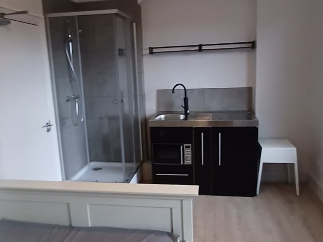 Ensuite/Kitchenette Dbl Main Photo