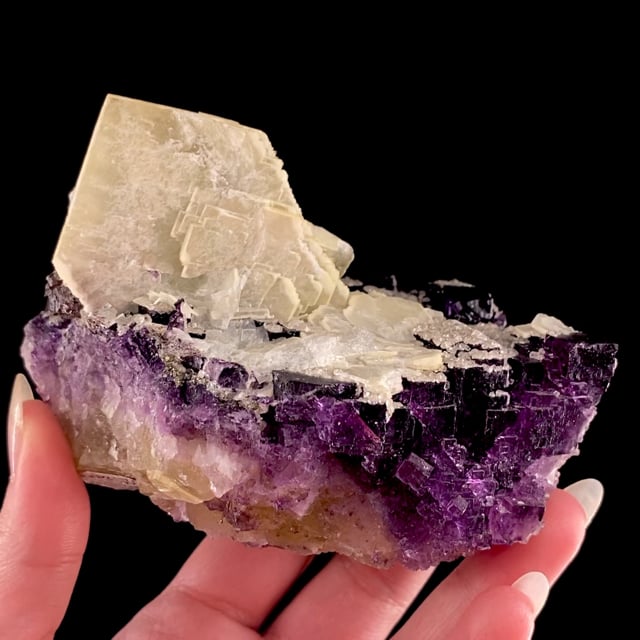 Baryte on Fluorite