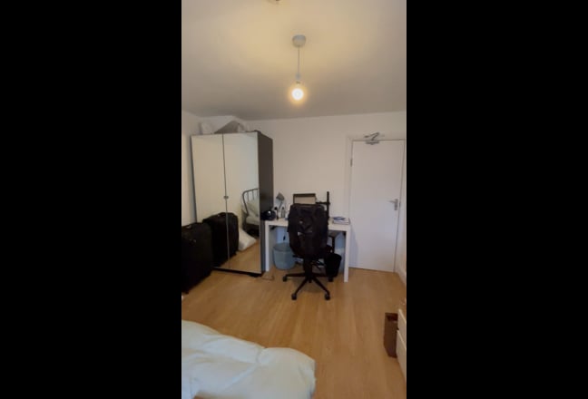 Short Term Rooms to rent in Homerton Main Photo