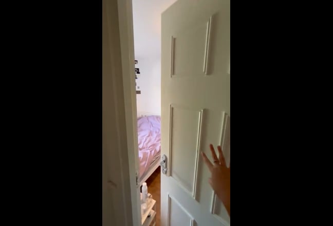 Cute double room in westferry Main Photo