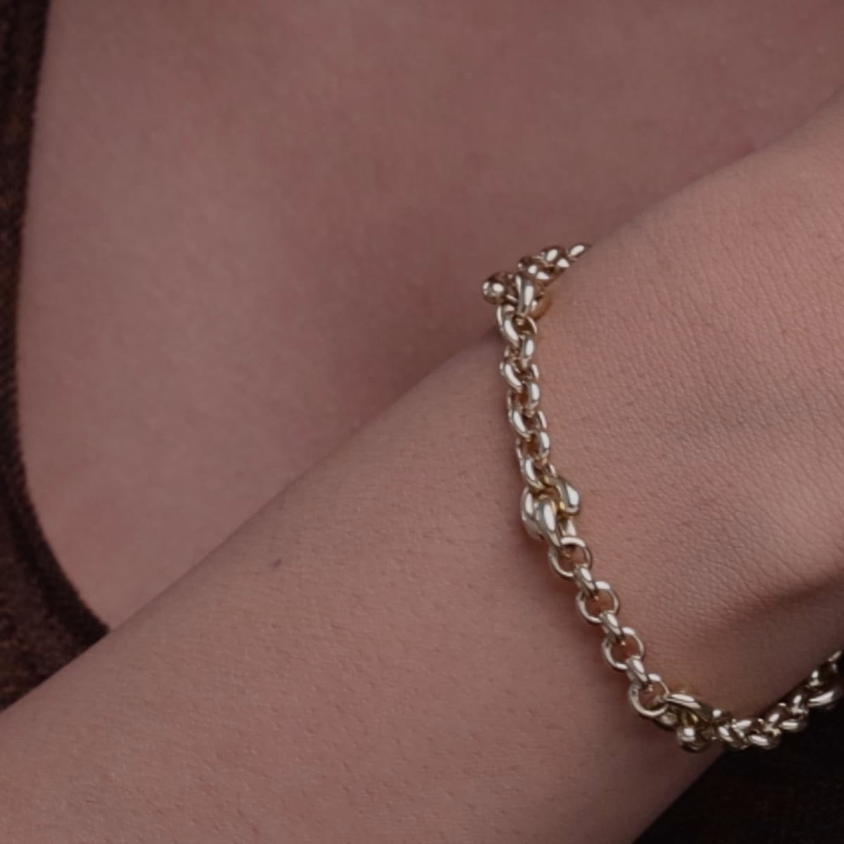 product video 2 for Plain Gold Station Link Chain Bracelet