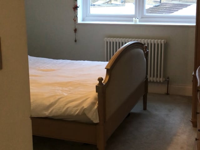 Double Room in Lovely victorian terrace. Main Photo