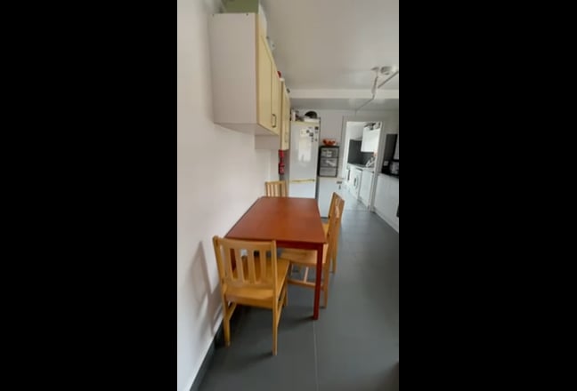 Single room Main Photo