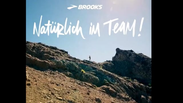 deVine Voices Native German Female Voiceover Brooks® Commercial