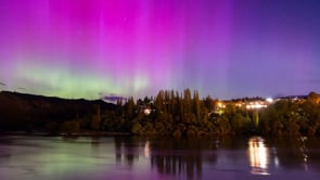 Riverside aurora timelapse - credit Andy Davey