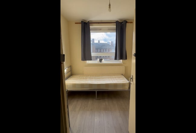 Aldgate East,E1, Single Room  Main Photo