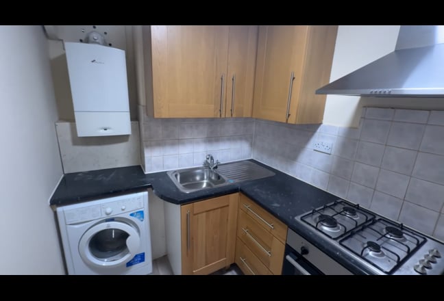 *Newly Refurbished* Studio in NW2 (W11A.02) Main Photo