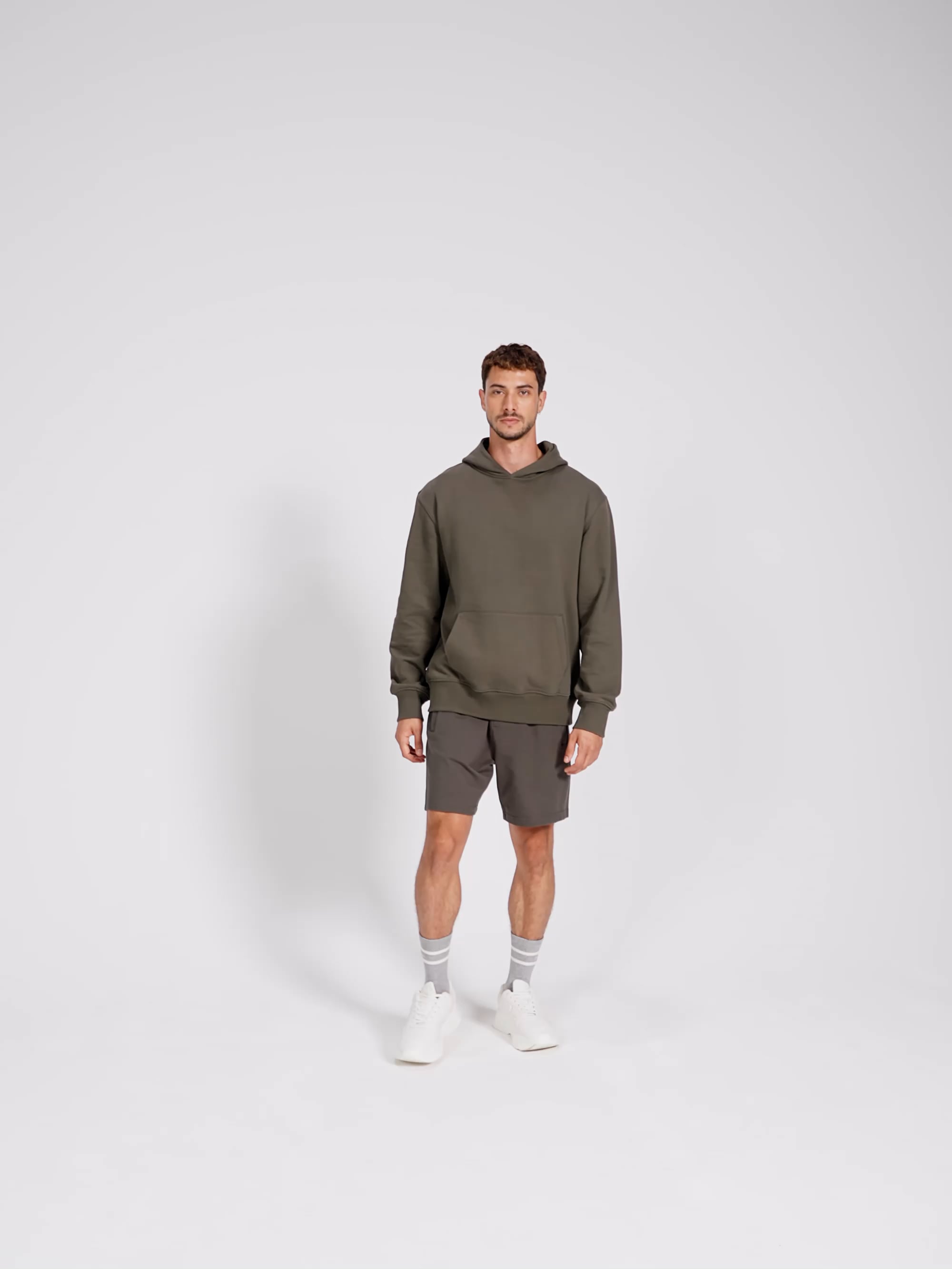 סווטשירט קפוצ’ון בשילוב כותנה אורגנית