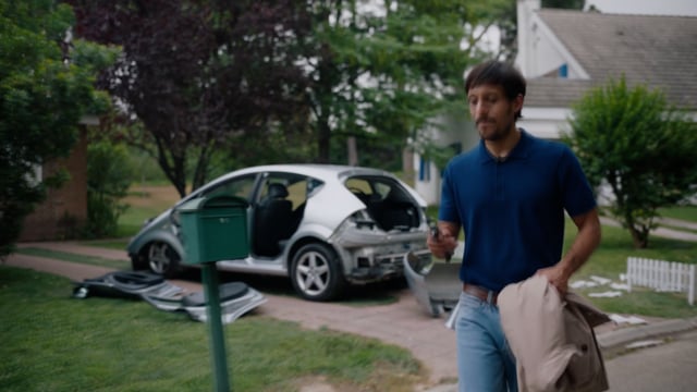 deVine Voices Native French Male Voiceover Blåkläder TV Commercial
