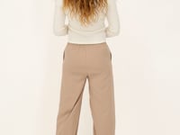 Beige crepe trousers with pintuck | My Jewellery