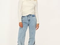 White long sleeve top with texture | My Jewellery