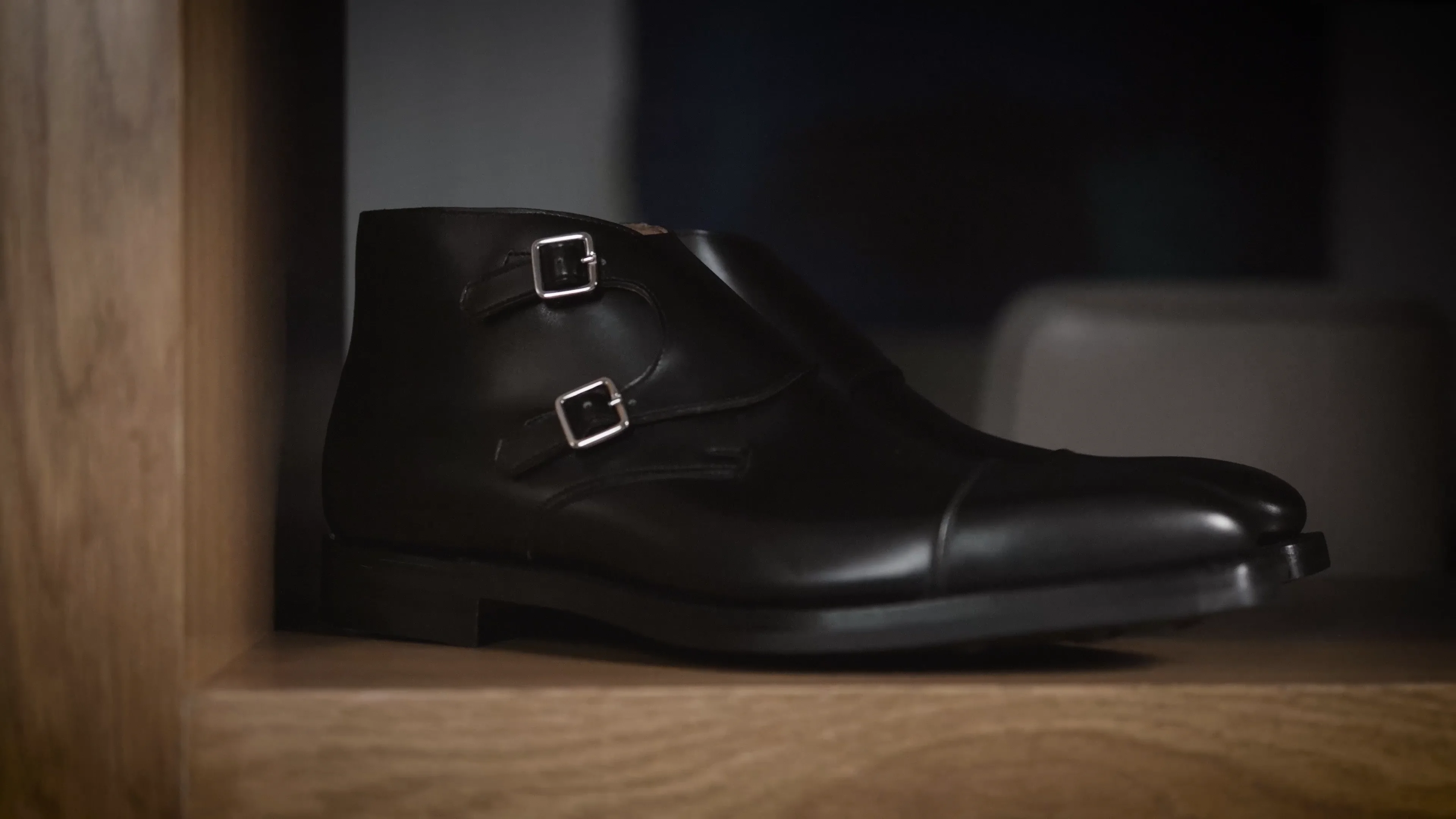 James Bond Goldfinger – Crockett & Jones US James Bond Goldfinger – Crockett & Jones US