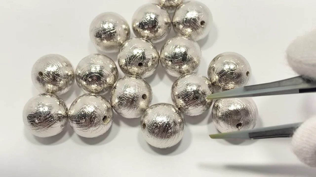 メテオライト(アルタイ隕石) ラウンド14mm 1粒【粒売り】 - 天然石